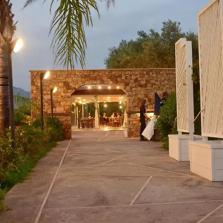 Pescheto Tenuta Chimenti Partinico