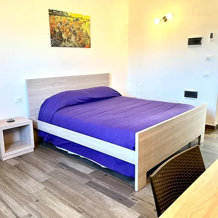 Pescheto Tenuta Chimenti Gospodarstwo agroturystyczne *