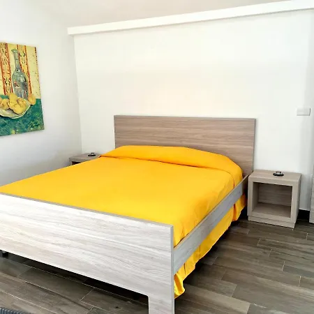 Alloggio per agriturismo Pescheto Tenuta Chimenti *