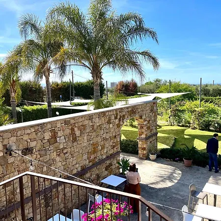 Gospodarstwo agroturystyczne Pescheto Tenuta Chimenti *